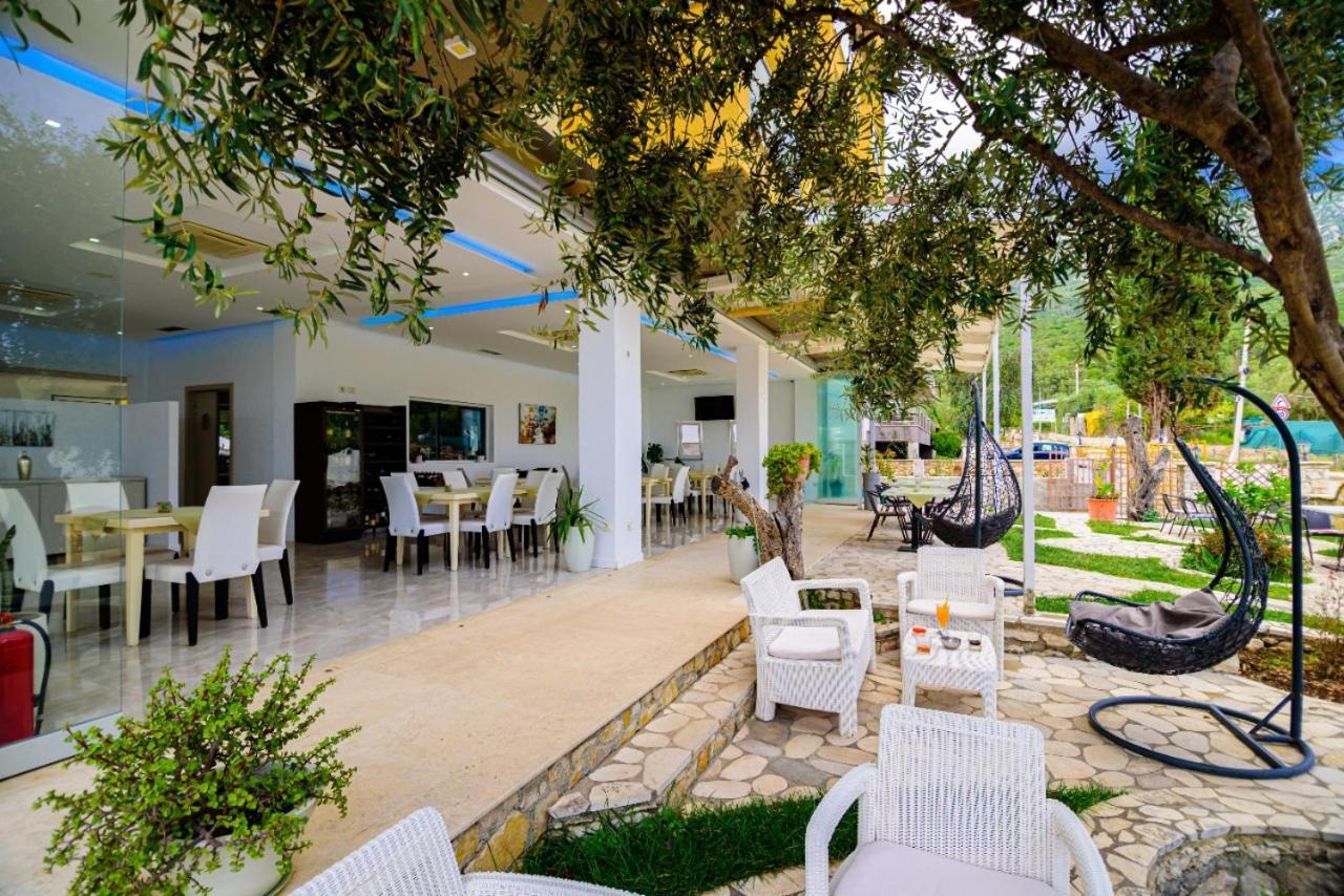 Hotel Orange Dhermi Exterior photo